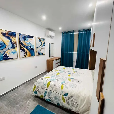 Mediterranean Breeze