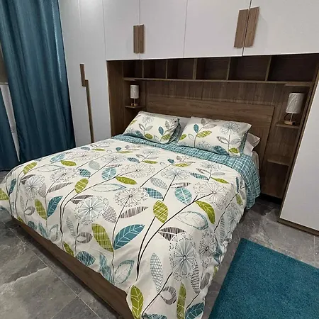 Mediterranean Breeze Сент-Полс-Бей