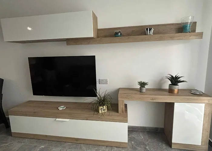 Mediterranean Breeze *