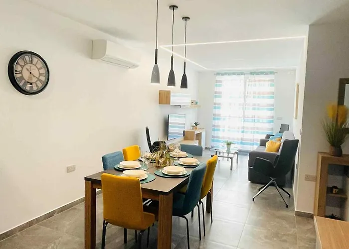 Mediterranean Breeze Апартаменты